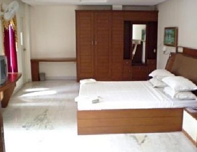 Manickam Grand Hotel